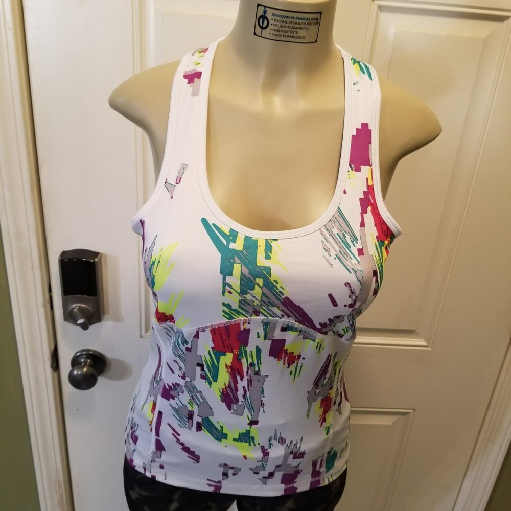 Fila Tank Top Racerback Shelf Bra Sz M